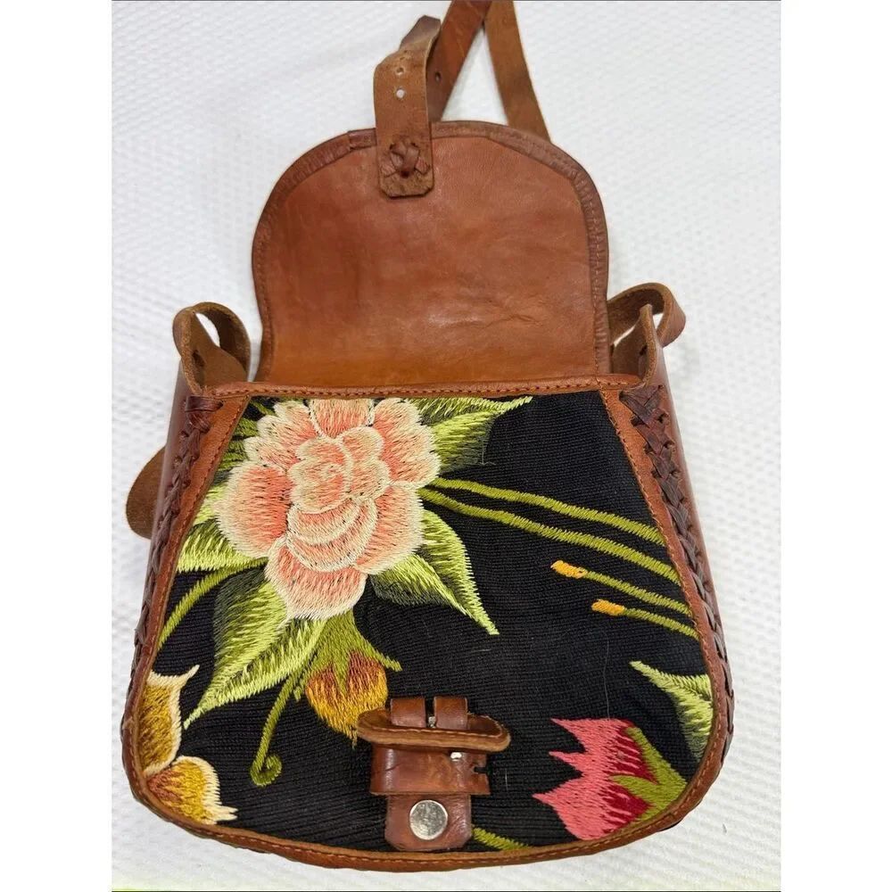Boho Floral Embroidered Crossbody Bag - Black and Brown - Picture 8 of 11